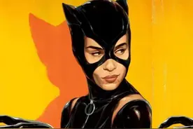 组图：新“猫女”佐伊·克罗维兹首亮相，娇小性感神秘可爱图片