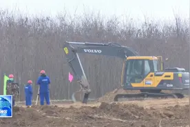 #疫情防控 甘肃在行动#平凉市重大项目奋力冲刺首季开门红图片