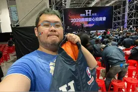 国民党征“数位诸葛亮”，这个网红直接晋级当评委变“数位貂蝉”图片