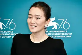 巩俐演活了一位被情欲折磨的女人，可惜这部电影，内地上映前撤档图片