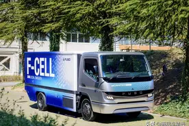 最大续航300公里 三菱扶桑将于2020批量生产e-Canter燃料电池轻卡图片