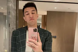 耐克仍不道歉！郭艾伦沉默11天终于发声，行动证明立场引起争议图片