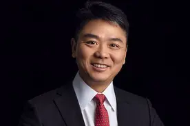 从草根到执掌万亿帝国，又从巅峰跌落谷底，刘强东遭遇了什么？图片
