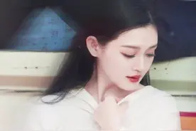 43岁大S真的老了？皮肤松弛下巴胖出三层，近照和精修判若两人图片