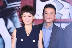 同居多年男友跟闺蜜闪婚，丈夫在生产时陪情人，马伊琍此人不简单图片