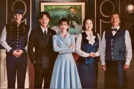 《德鲁纳酒店》完结了，但满月社长IU的百变妆容可够我再用个一千年~​图片