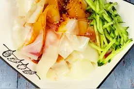好吃爽口又薄又软又筋道的凉皮怎么做？手把手教你，一次就成功！图片