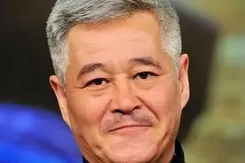 赵本山徒弟程野：因演低俗电影被封杀，照样住豪宅娶娇妻生活富裕图片