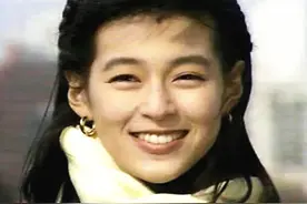 54岁铃木保奈美被曝婚变！花2千万买豪宅分居，夫妻结婚23年图片