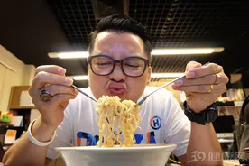 方便面的防腐剂太多，“毒性”有多强？多年的疑惑，终于有了结论图片