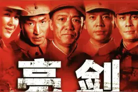 李幼斌隔16年再演“李云龙”！他片场的倔脾气让年轻演员脸红图片
