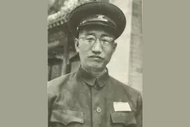 72年老部下去探望徐向前，闲聊时徐帅说：希望小岩能回学校上学图片
