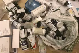 “食品和药品都是毒药 、“高烧皮疹都是排毒”…独家采访！视频揭秘如新洗脑式营销视频封面