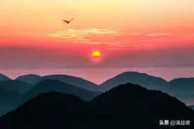 怀揣“心中的太阳”在高山和大海之间行摄图片