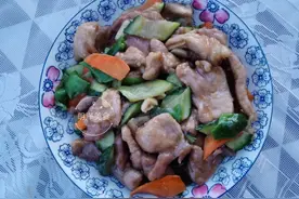 做了几次熘肉片，都失败了，咨询过老厨师后，才知道少了一个步骤图片