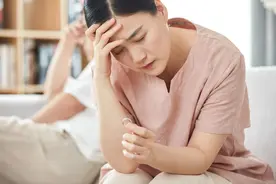 不联系、不再婚、不复婚，这是一个45岁离婚女人的底线图片