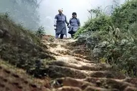 女人说，情人节凌晨12点，男人给她发52块，爱情的红包多少算合适图片