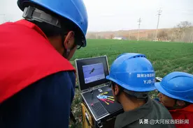 河南汝阳：高科技助力，激光炮“秒杀”风筝除隐患图片