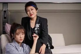和女儿张可盈合体上节目，张凯丽：非常感恩上天让我有个这么好的孩子图片