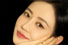 谭卓的美图图片