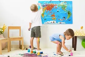 无论房子多小，家长务必在房间挂上这2张地图，孩子以后才更出息图片