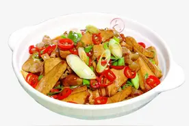 家常特色菜攸县香干炒肉，吃起来口感滑嫩，韧性足，口味醇图片