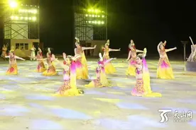秋之山水｜看演出、骑骆驼、玩滑沙，沙漠游受追捧图片