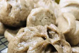 元旦蒸锅杂粮包子馒头，饱腹耐嚼回甜，最寻常最难忘的温饱和满足图片