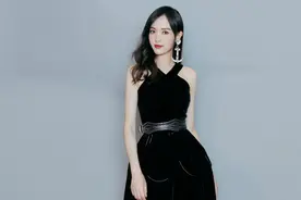 张艺兴和唐嫣有仇？粉丝手撕不可开交，结果只是因为一个排序图片