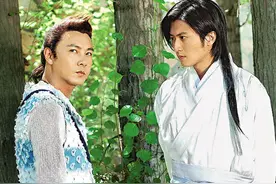 多角度分析忠于原著的新版《绝代双骄》为何评价不及张卫健魔改版图片