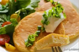 美食推荐：土豆松饼、菜干焖猪脚、椒油萝卜丝、奶油炖白菜的做法图片