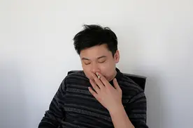 咳出黄痰、白痰、黑痰、分别暗示什么？不慎把痰吞了下去会怎样？图片