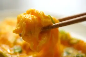 滑蛋牛肉 | 牛肉嫩滑，鸡蛋水润，这是什么神仙料理？图片