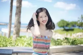 “奶茶妹妹”章泽天晒健身照，身材匀称力量十足，真让人羡慕图片