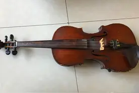 要想提升演奏水平，就让专家高手碰碰你的乐器，你会受益匪浅的图片