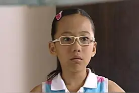 《巴拉拉小魔仙》中的美雪，11年后大变样，120斤的她却美翻了图片