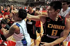 中国男篮五大打架高手，打篮球只是副业？图片