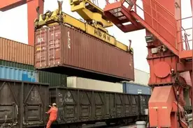 法国希借中欧班列扩大铁路运量图片