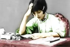 肤白貌美，颠倒众生的奇女子，却被认为叛道经离，不为社会所容图片