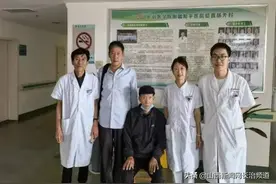 和平医院 | 一份份红包中的紧张与担心，一面面锦旗中的感谢与肯定图片