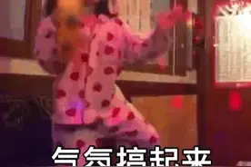 沙雕土狗表情包11在线叉腰图片