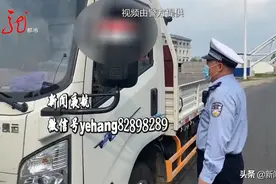 拿着拖拉机驾驶证开货车，交警：这叫无证驾驶图片