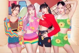 Blackpink靠几件比基尼，居然撑起了潮流一片天图片