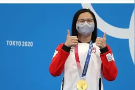 感动！华裔姑娘玛姬获得奥运冠军！--我来自一个有爱的领养家庭图片