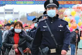 【教育整顿专刊】小细节大文明 树警察礼仪 展峄城公安形象图片
