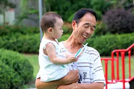 57岁大爷，抽烟抽了38年，突然把烟戒了，最后他得到了什么？图片