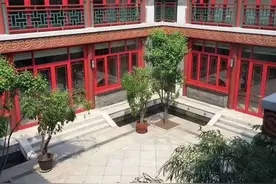 鼓楼现天价四合院，报价7个亿 内含两套独立四合院图片