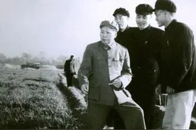 【澄检红色经典故事】毛泽东—“谨防糖衣炮弹”图片