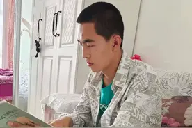 膜拜！边学习边照顾病母，黑龙江男孩高考651分：学习是我的爱好图片