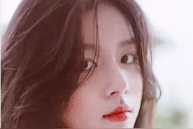 越南女孩曾经又黑又不漂亮，如今摇身一变成为校园女神还走红网络图片